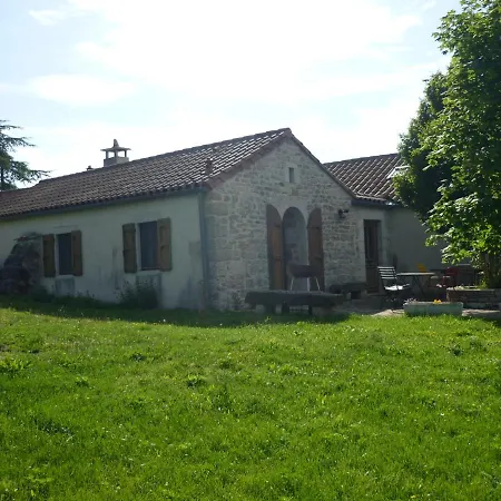 Holiday home Des Frenes En Terrain Clos Millau