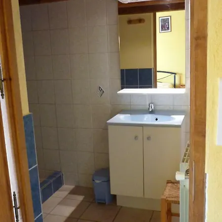 Holiday home Des Frenes En Terrain Clos Millau